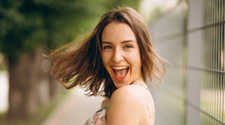 Cheveux longs : 5 conseils pour les faire pousser et les garder longs​