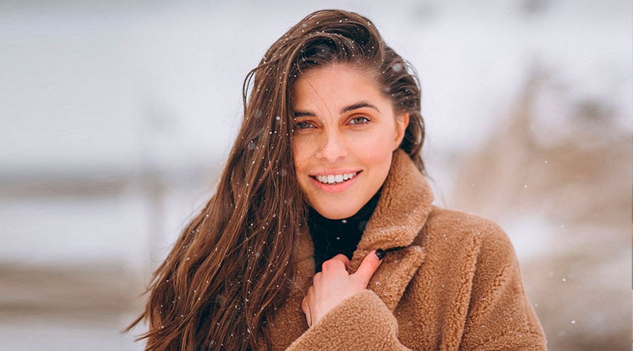 Les Cheveux en Hiver: Comment Protéger Votre Crinière des Rigueurs de la Saison Froide​