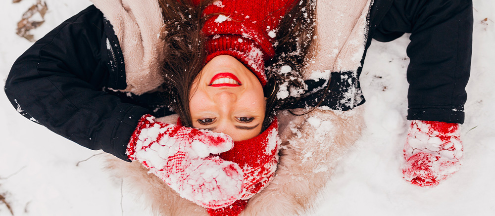 Les Cheveux en Hiver: Comment Protéger Votre Crinière des Rigueurs de la Saison Froide​