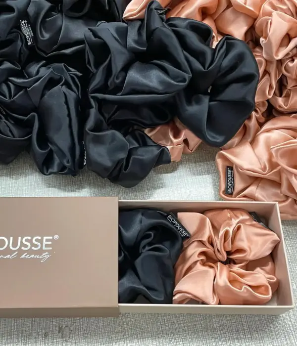 Coffret élégant de 2 scrunchies (chouchous) premium